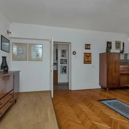 アパート Mediteraneo