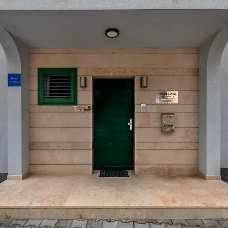 Mediteraneo マカルスカ