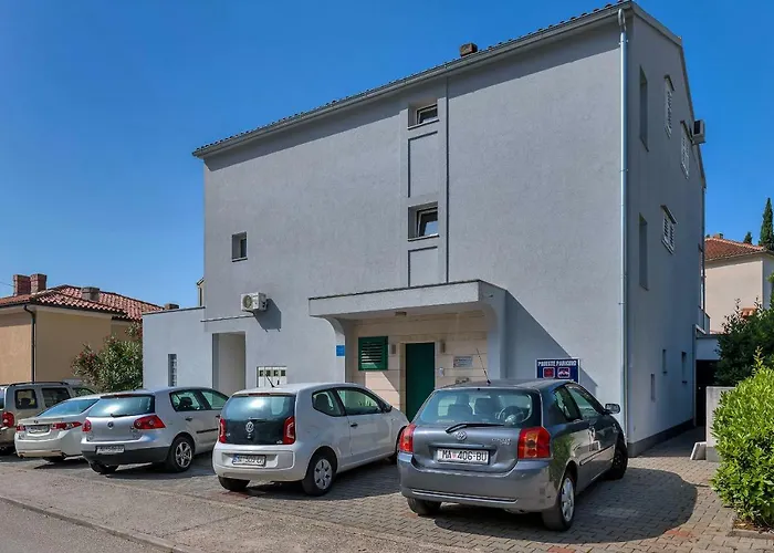 شقة Mediteraneo *