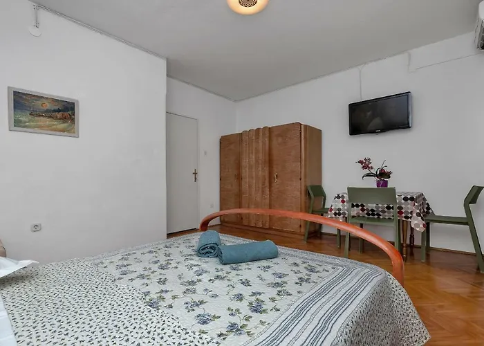 Mediteraneo شقة ماكارسكا