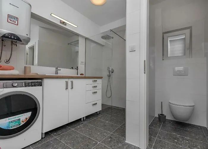 Mediteraneo * ماكارسكا